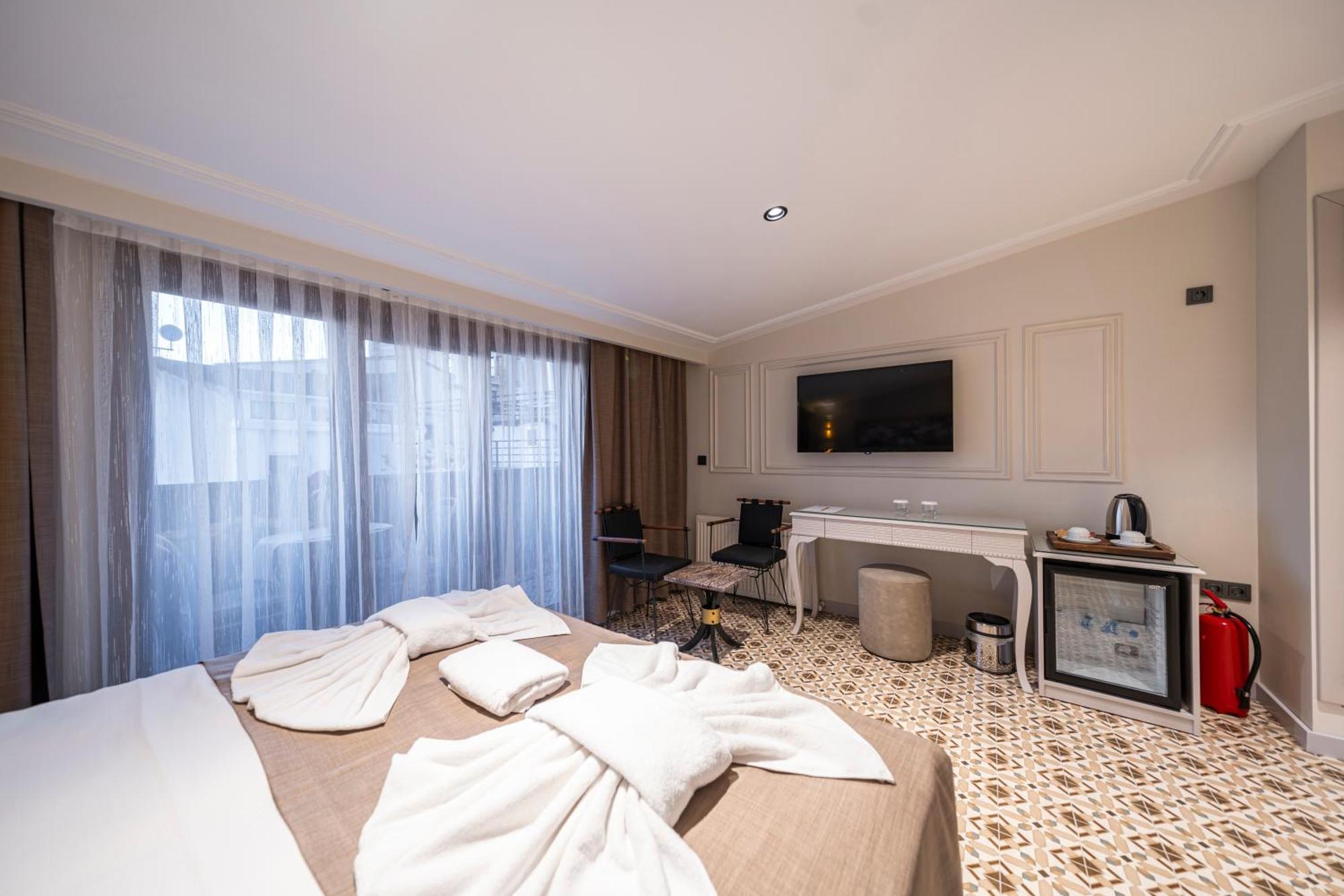 Pera Luna Premium Hotel Istambul Exterior foto