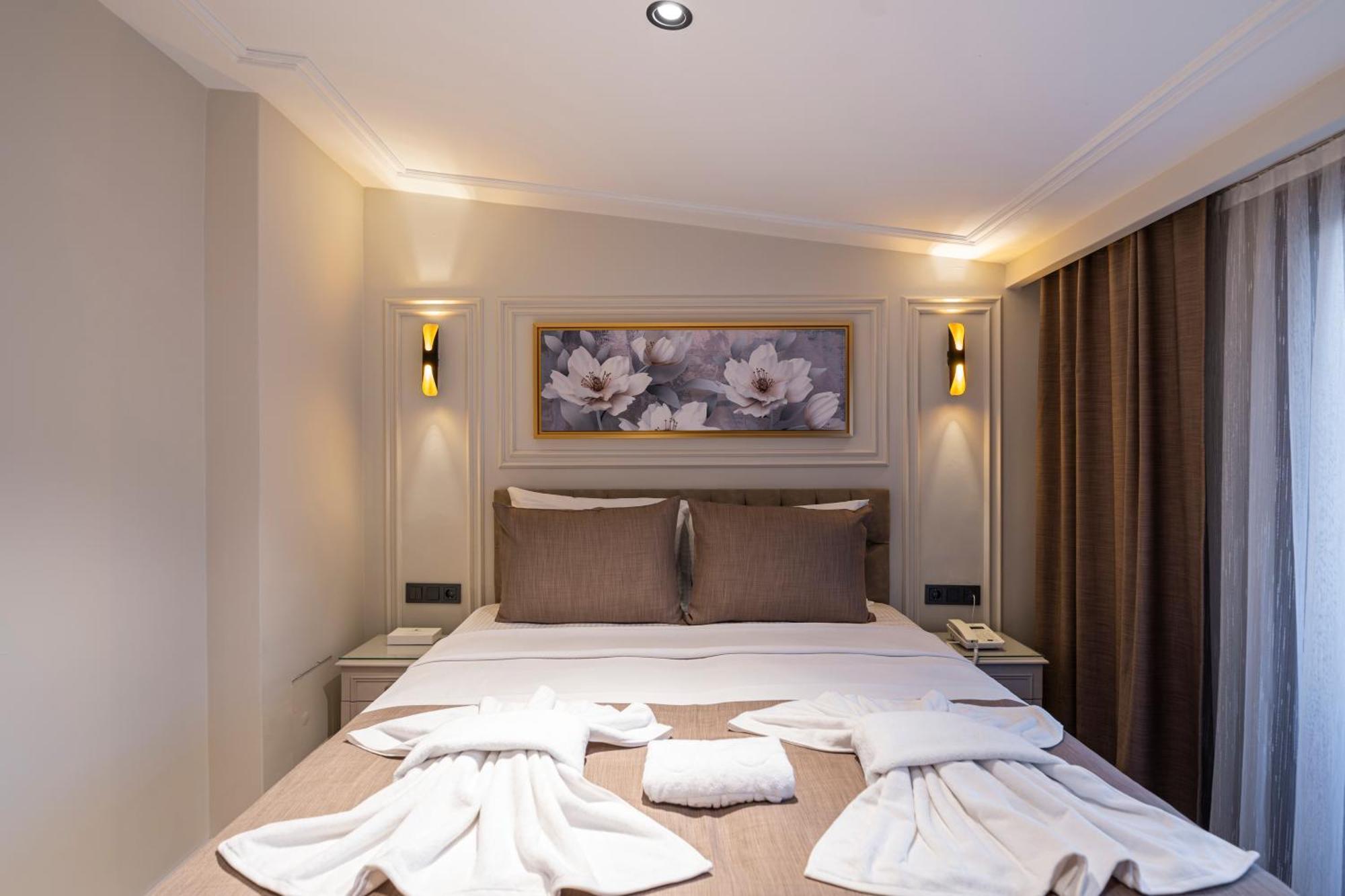 Pera Luna Premium Hotel Istambul Exterior foto
