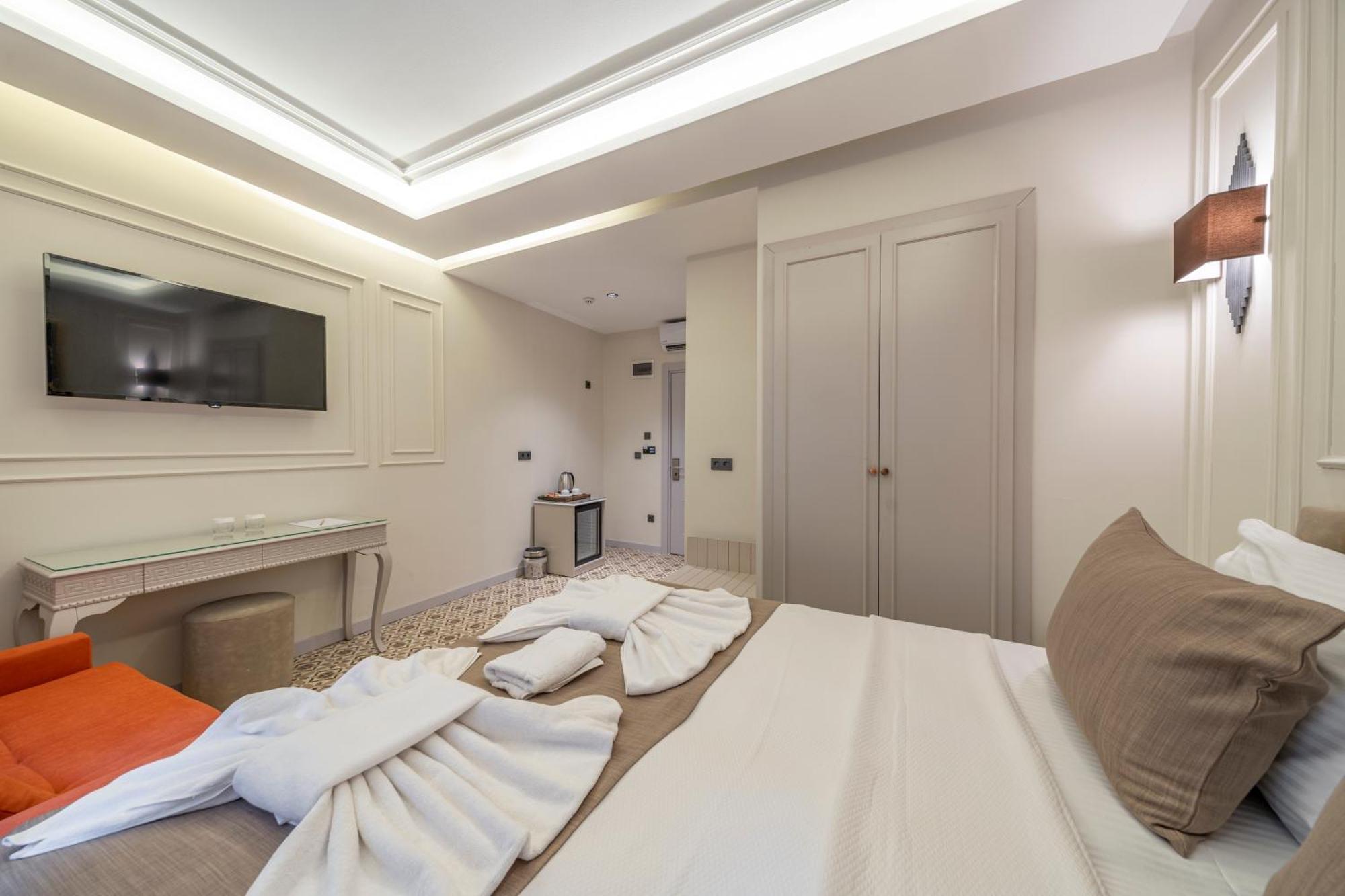 Pera Luna Premium Hotel Istambul Exterior foto