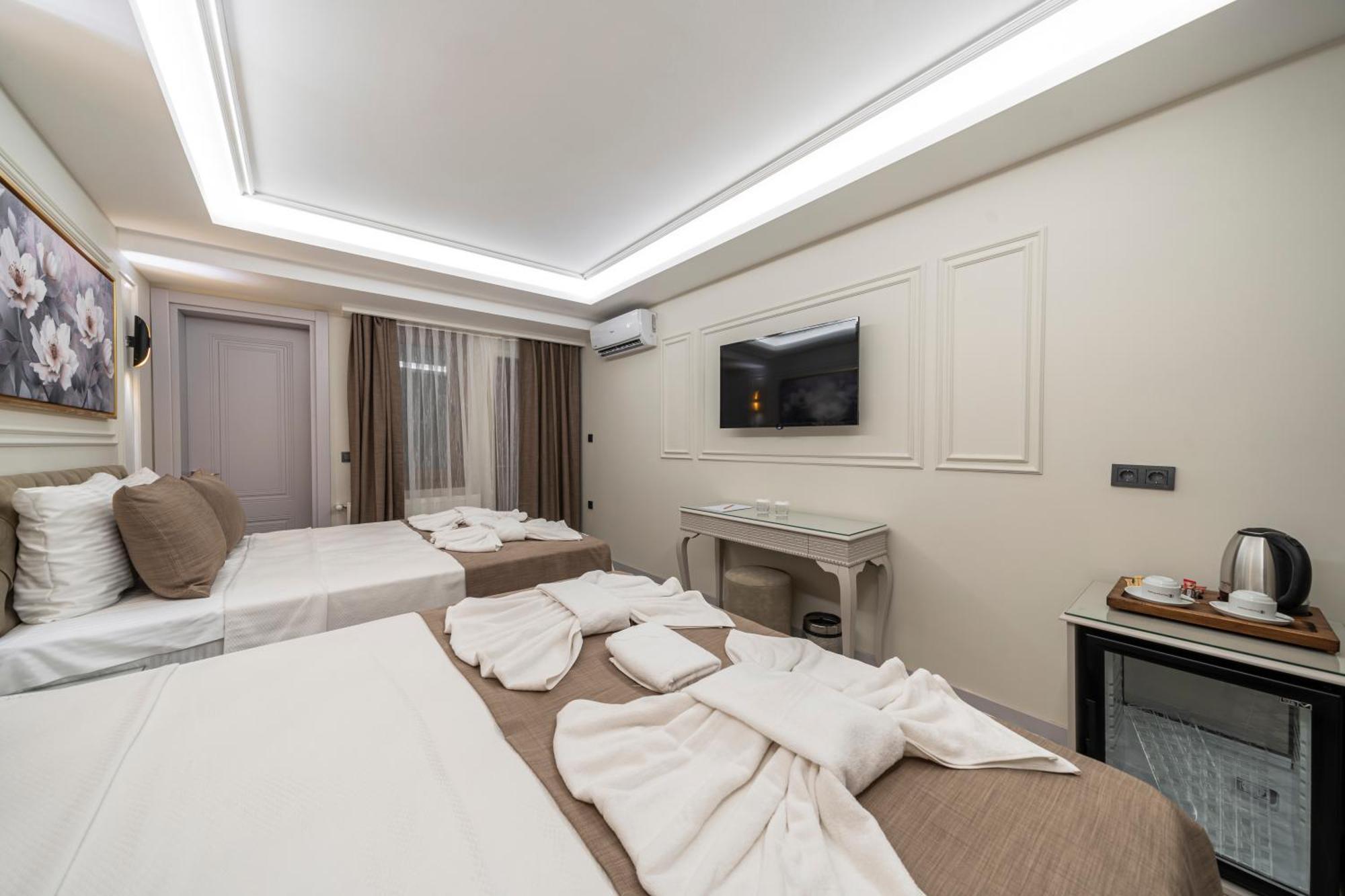 Pera Luna Premium Hotel Istambul Exterior foto